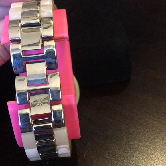 Isaac Mizrahi Watch - Picture 4 of 8